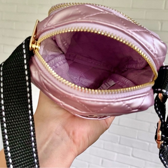 SCOUT “The Micromanager” Quilted Crossbody bag NWOT - Picture 3 of 5